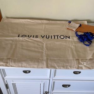 Louis Vuitton neverfull  dust bag